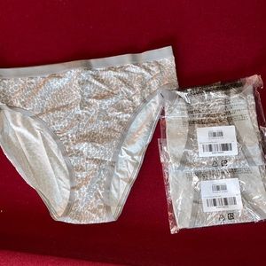 Old Navy High Waisted cotton Underwear